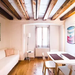 https://arco-della-pace-sempione-moderno-bilocale.it-lombardy.com