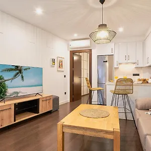 https://calle-dos-aceras-39-apart.es-andalucia.com